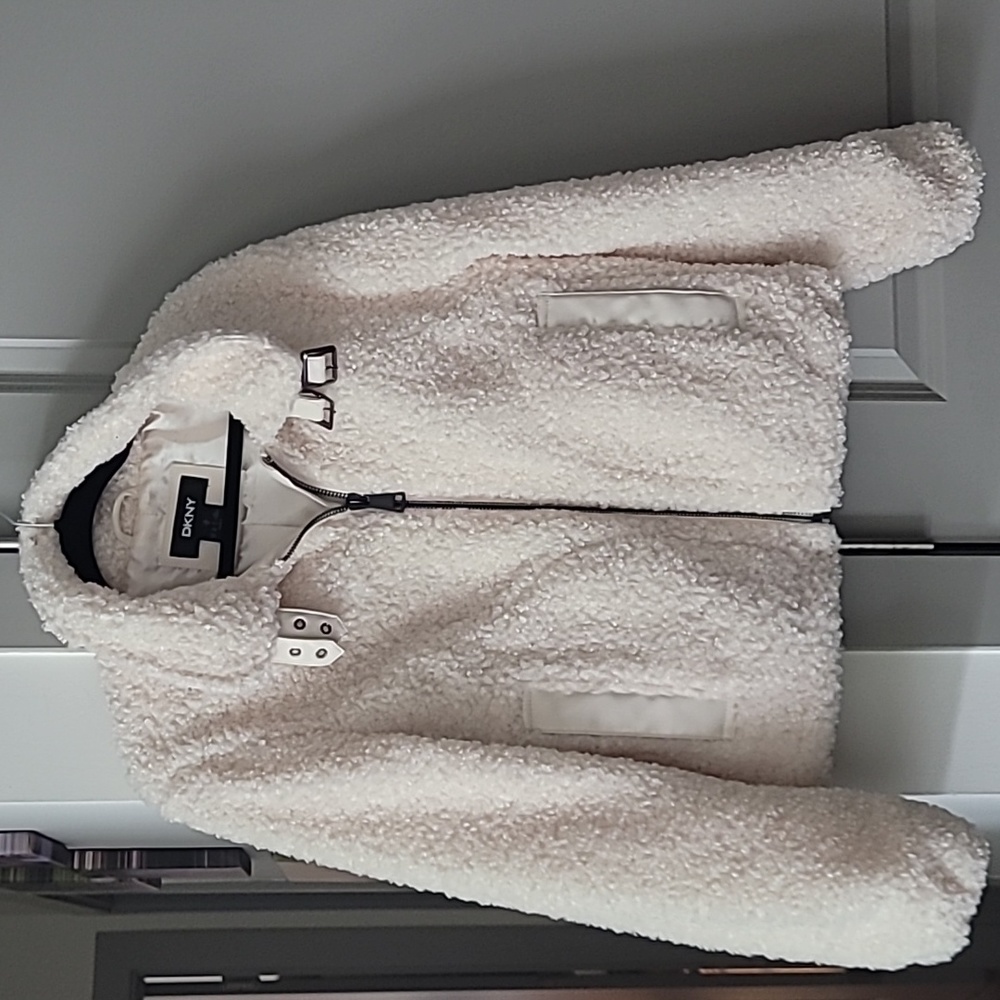 DKNY coat size M